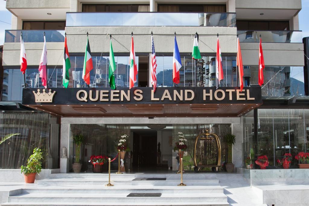 Queens Land Hotel Джуния Экстерьер фото